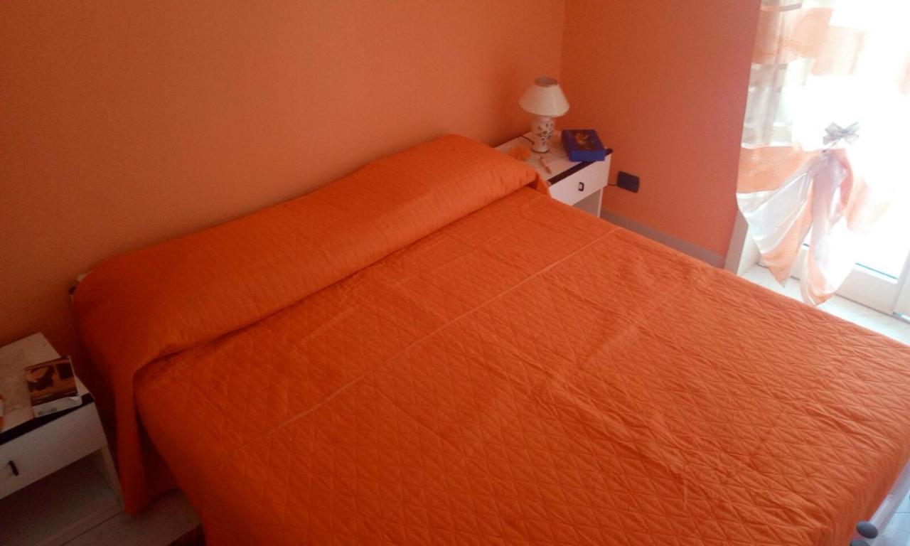 Anemone Della Scala Dei Turchi Apartment เรอัลมอนเต ภายนอก รูปภาพ